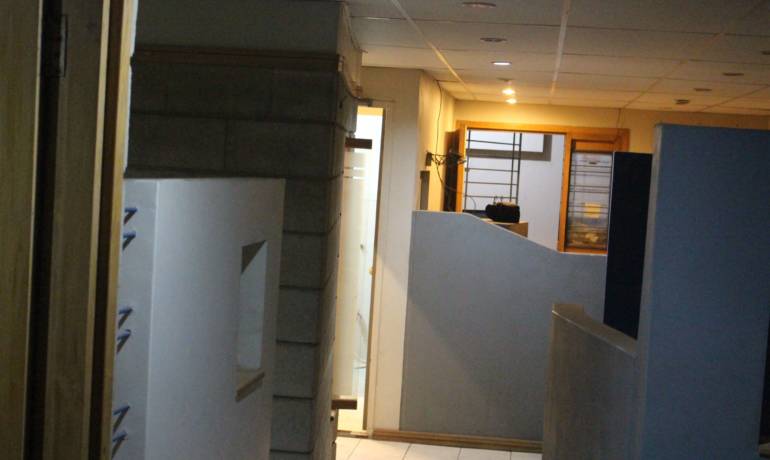 Office For Sale 902 Square Clifton Block-8 karachi