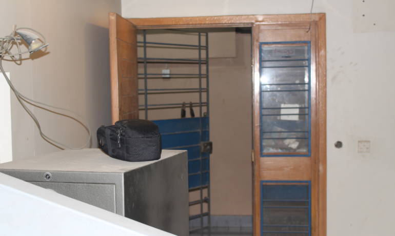 Office For Rent 902 Square Clifton Block-8 karachi