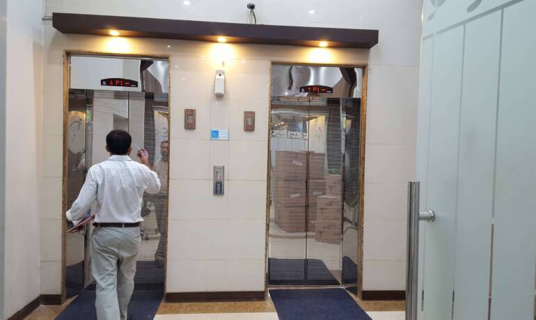 office for rent  4000-10000  Square Sh-e-Faisal