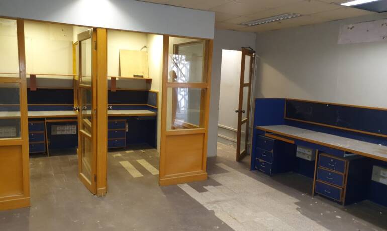OFFICE FOR RENT 11300 SQFT SHAFIQ COURT METRO POLE KARACHI